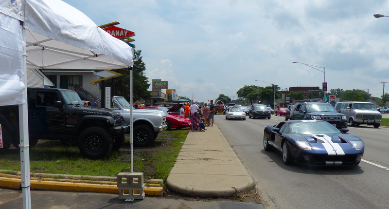 Illustration for article titled The Weirdest And Sexiest Cars That Showed Up To The Woodward Dream Cruise